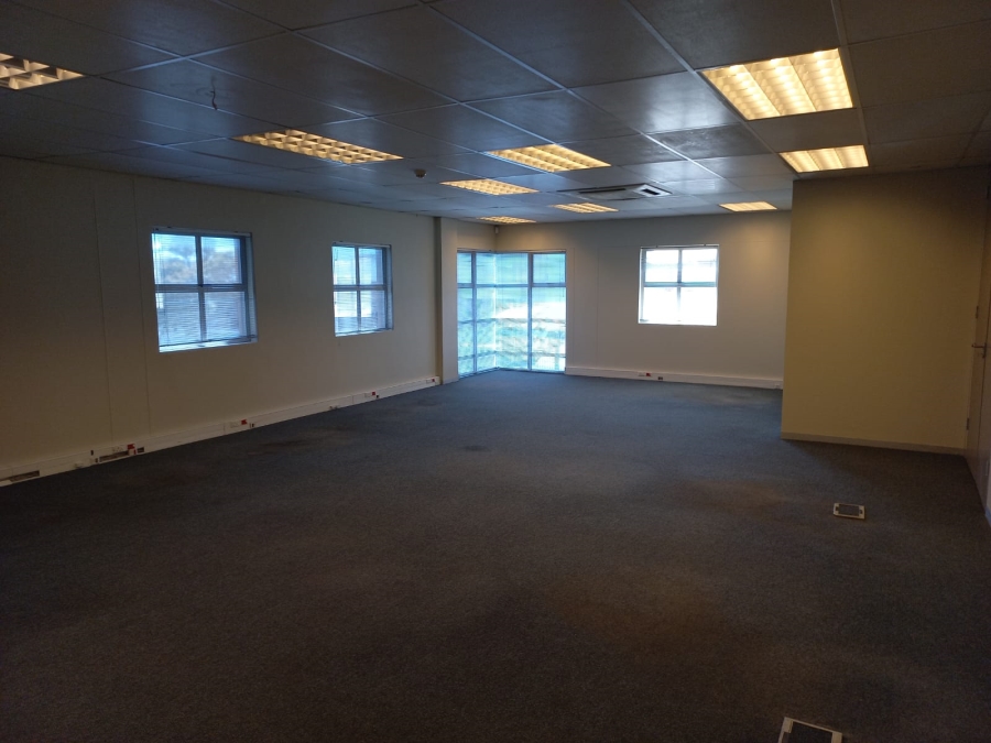 To Let commercial Property for Rent in Montague Gardens Western Cape